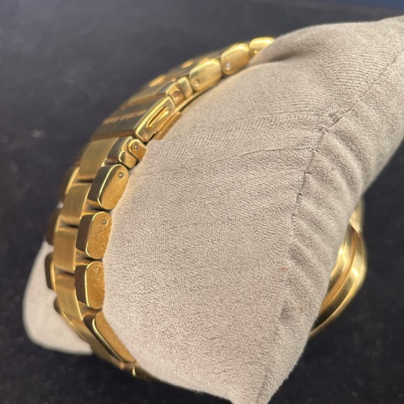 Michael Kors Watch - Picture 5 of 5